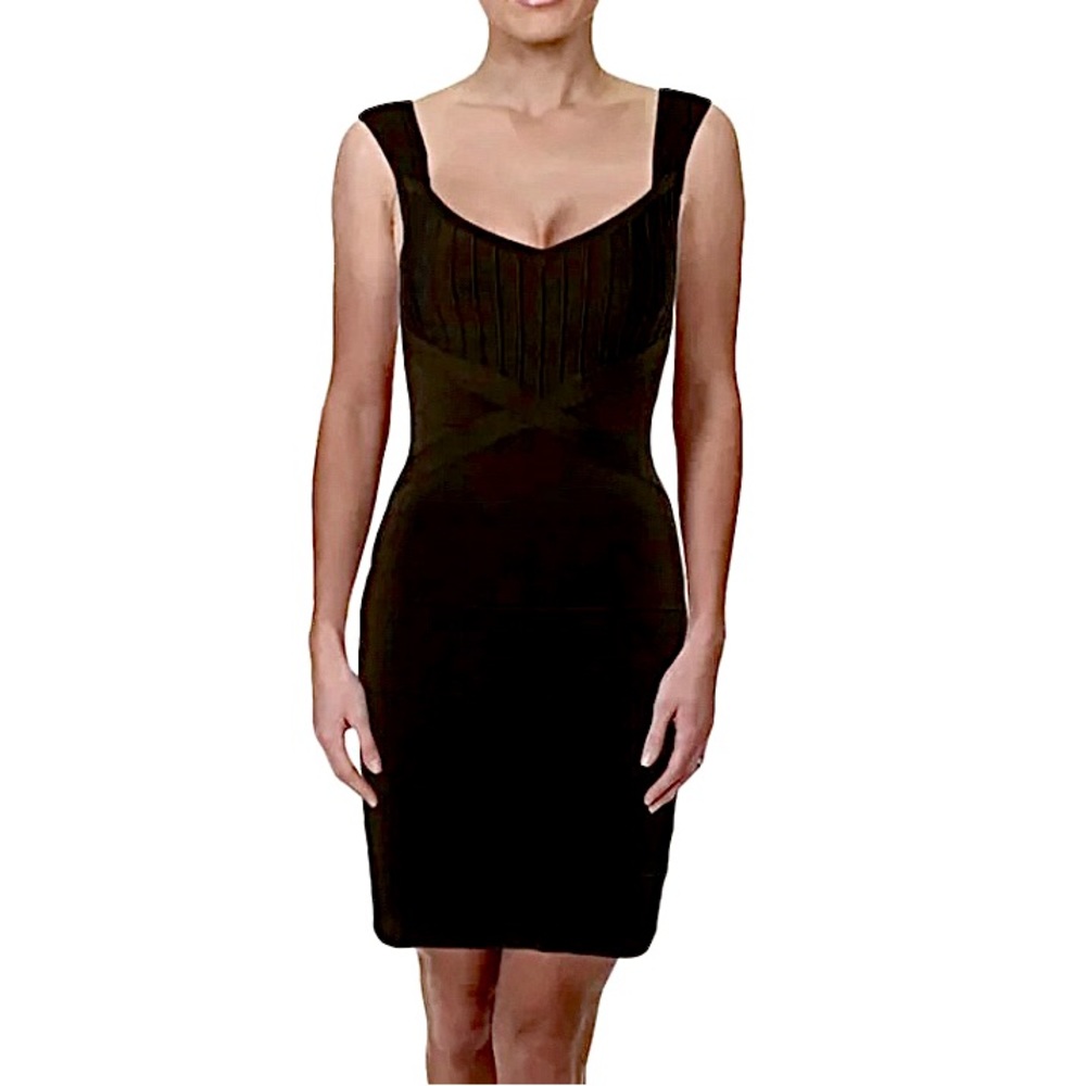 New with tags NWT Amazing sexy black dress mini Guess size 6
